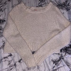 Fluffy long sleeve top